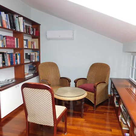 Dergomaska Apartment