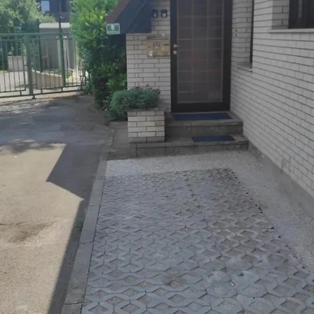 Dergomaska Apartment *